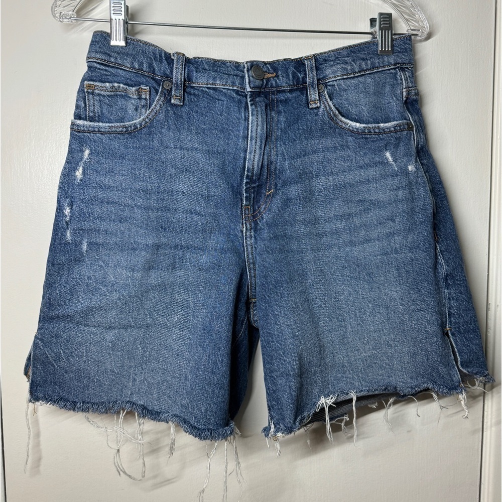 Habitual Skylar High Rise Side Slit Raw Hem Lagoon Mid Blue Wash Jean Shorts 29